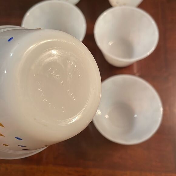 Vintage Pyr-o-Rey Dynaware Milk Glass Blue and Orange Diamond Custard Cups - Picture 5 of 6